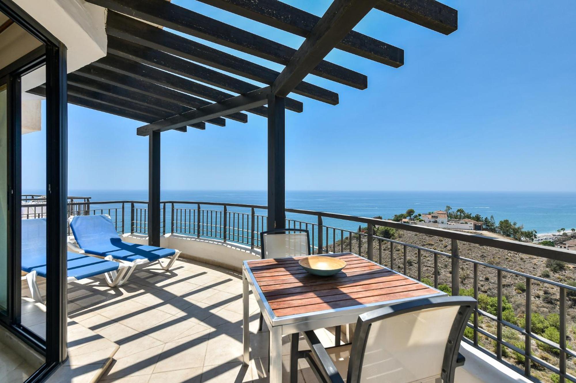 Apartamento Vista Mar Frontal Garaje Y Wifi Torrox Exterior photo